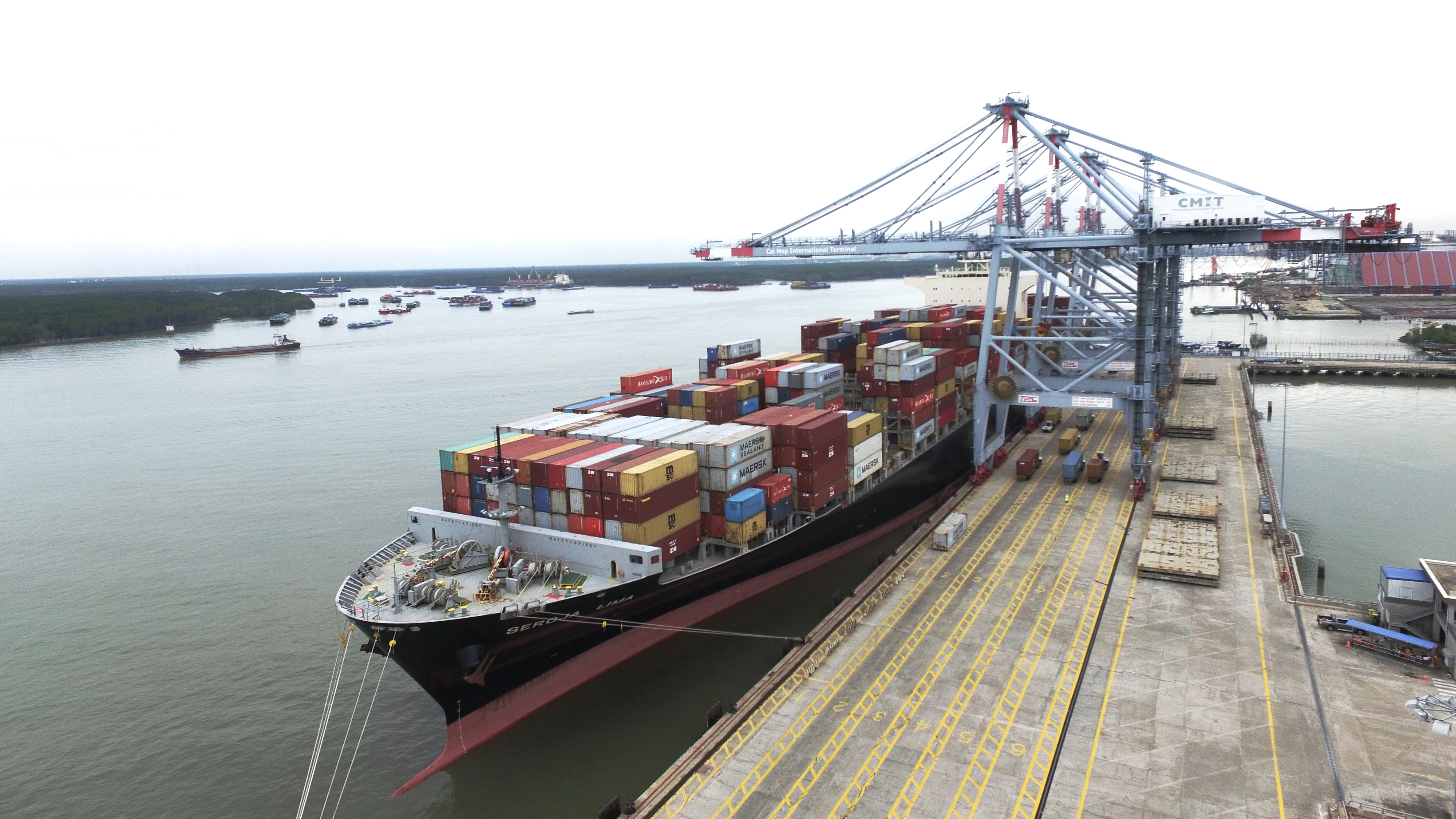 Cai Mep International Terminal welcomes the first maiden call of TP17 service deployed by 2M alliance