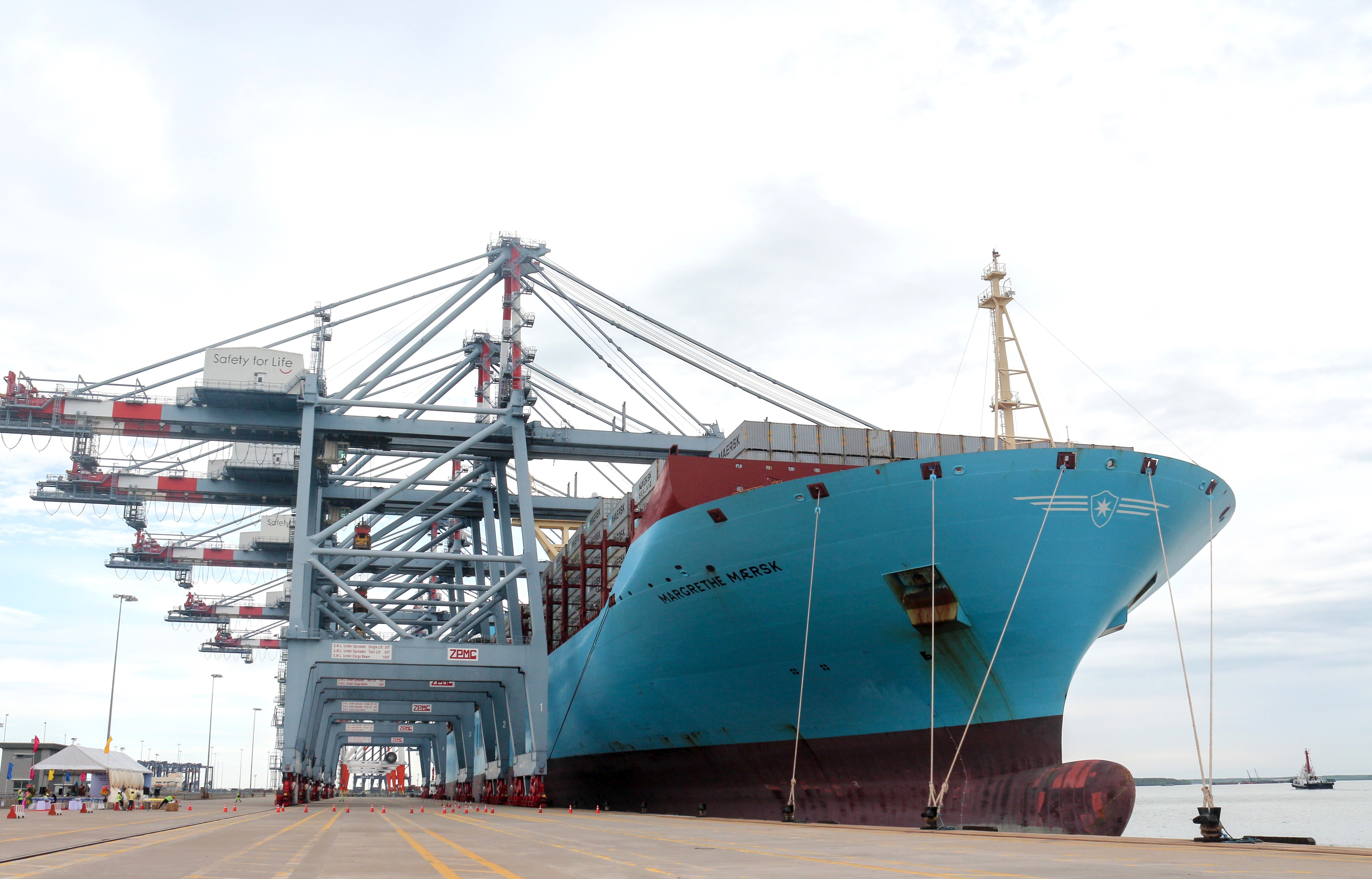The m/v Margrethe Maersk 18,300 TEU at CMIT